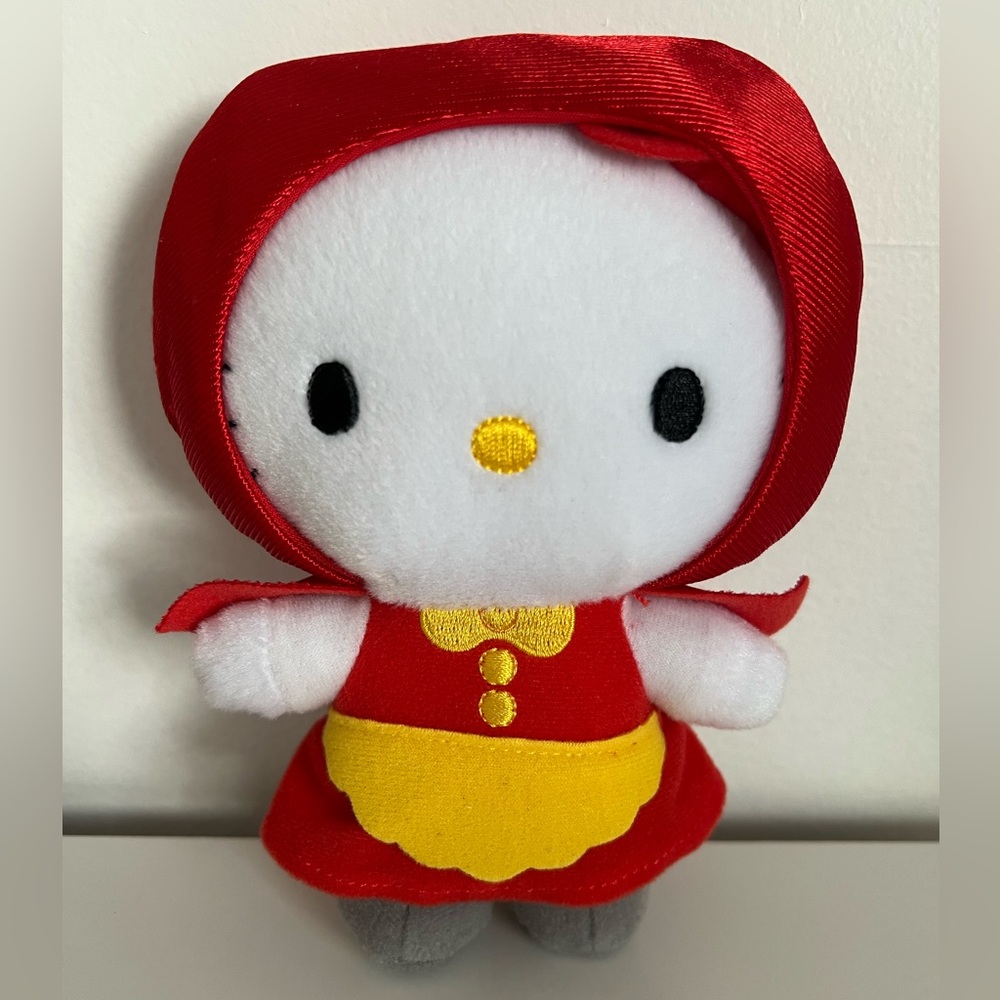 2013 Limited Edition Hello Kitty McDonalds Red Riding Hood Plushie
